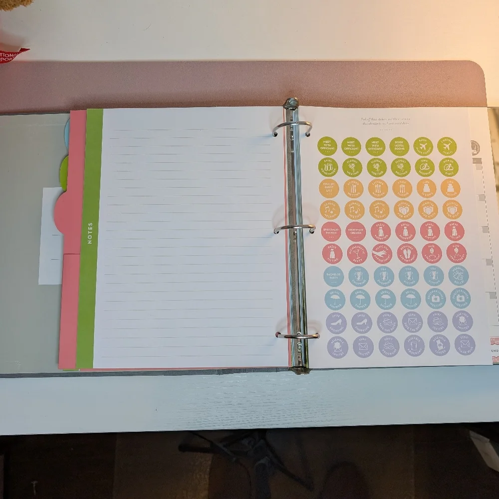 Elegant Wedding Planner Book